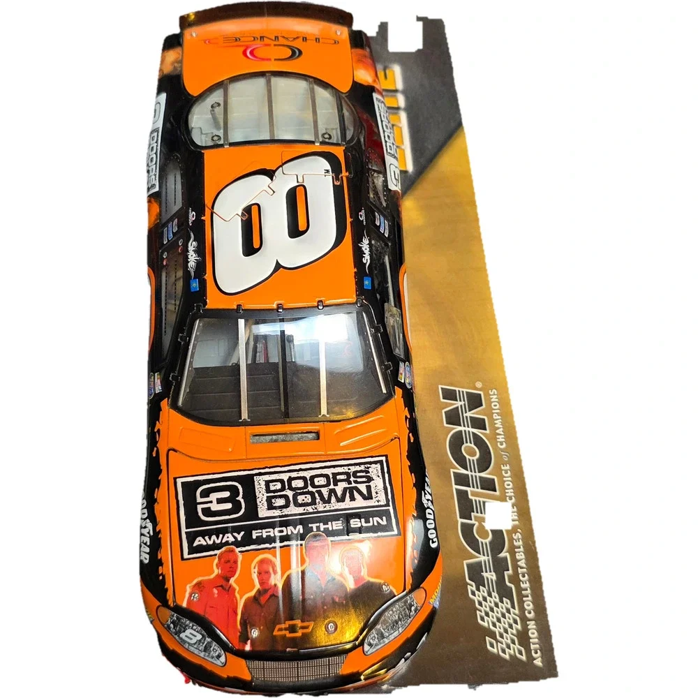 Tony Stewart #8 3 Doors Down 2003 Monte Carlo Action Elite 1:24 NASCAR Diecast